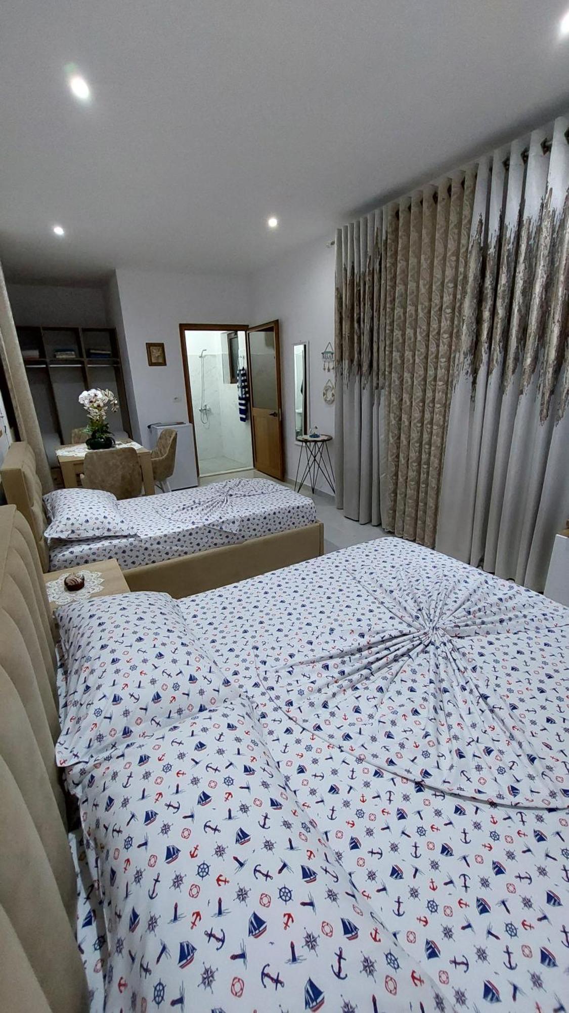 Отель R&R Gesthouse Shiroka Экстерьер фото